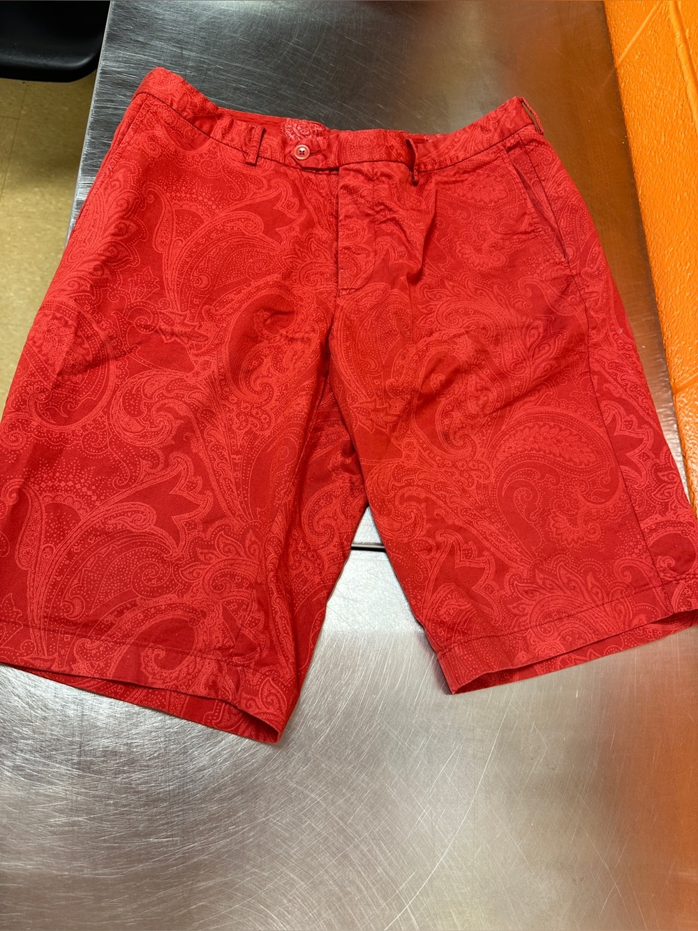 ETRO Milano Mens Red Tone-on-Tone Paisley Bermuda Shorts IT 52 US 36
